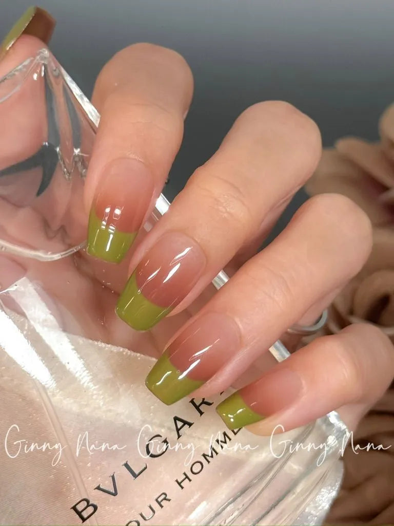 724569BB-EB4E-4040-A1E4-A6DF731910A4_1_105_c