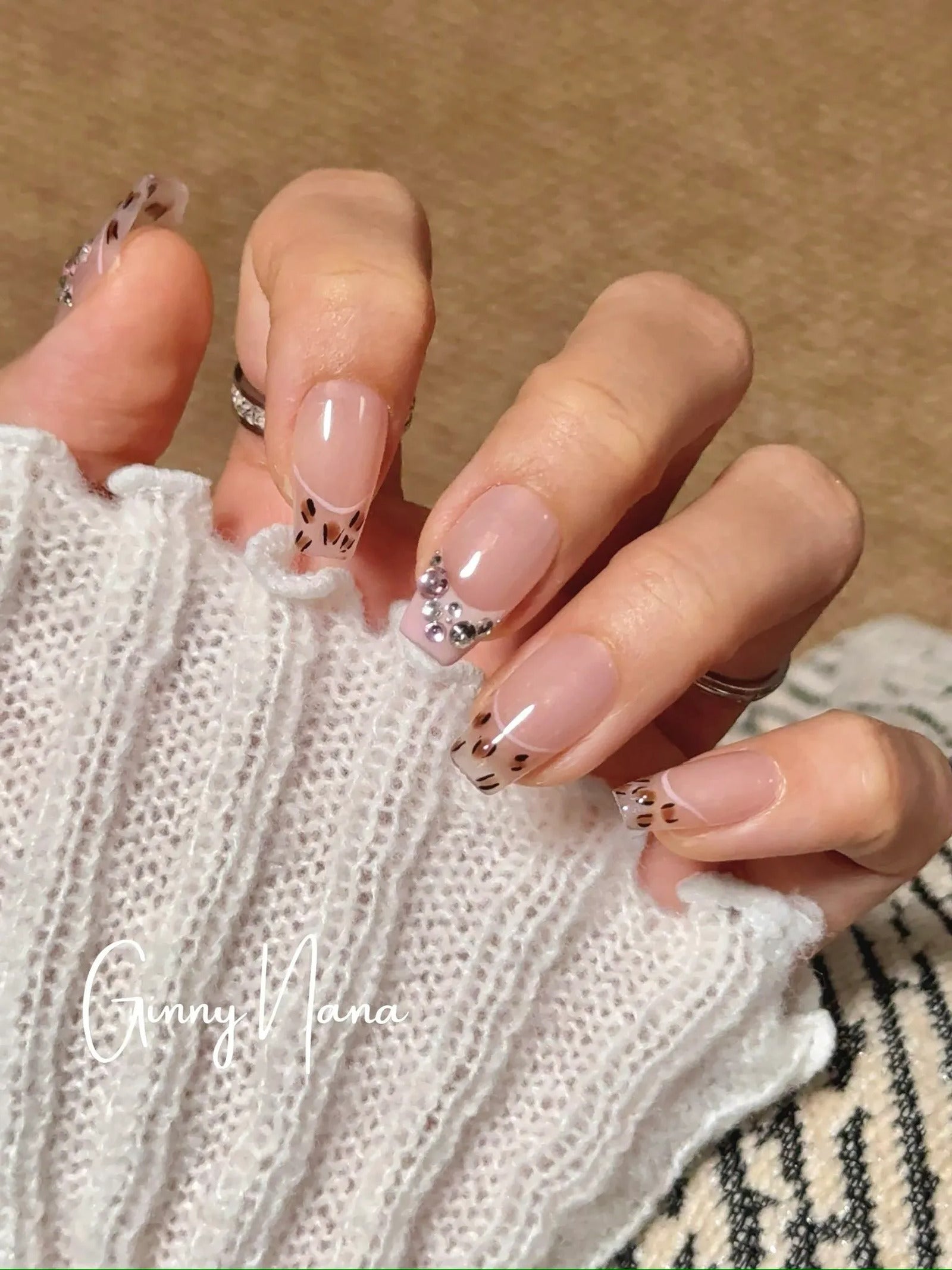 9BB15146-C1A3-4339-BF1C-B3EF92A54536_1_102_o