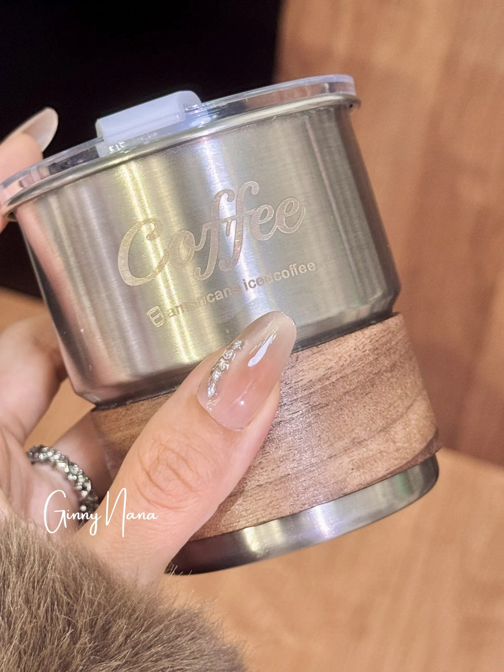 D8F30B24-11AC-436A-8754-16D0EADD998D