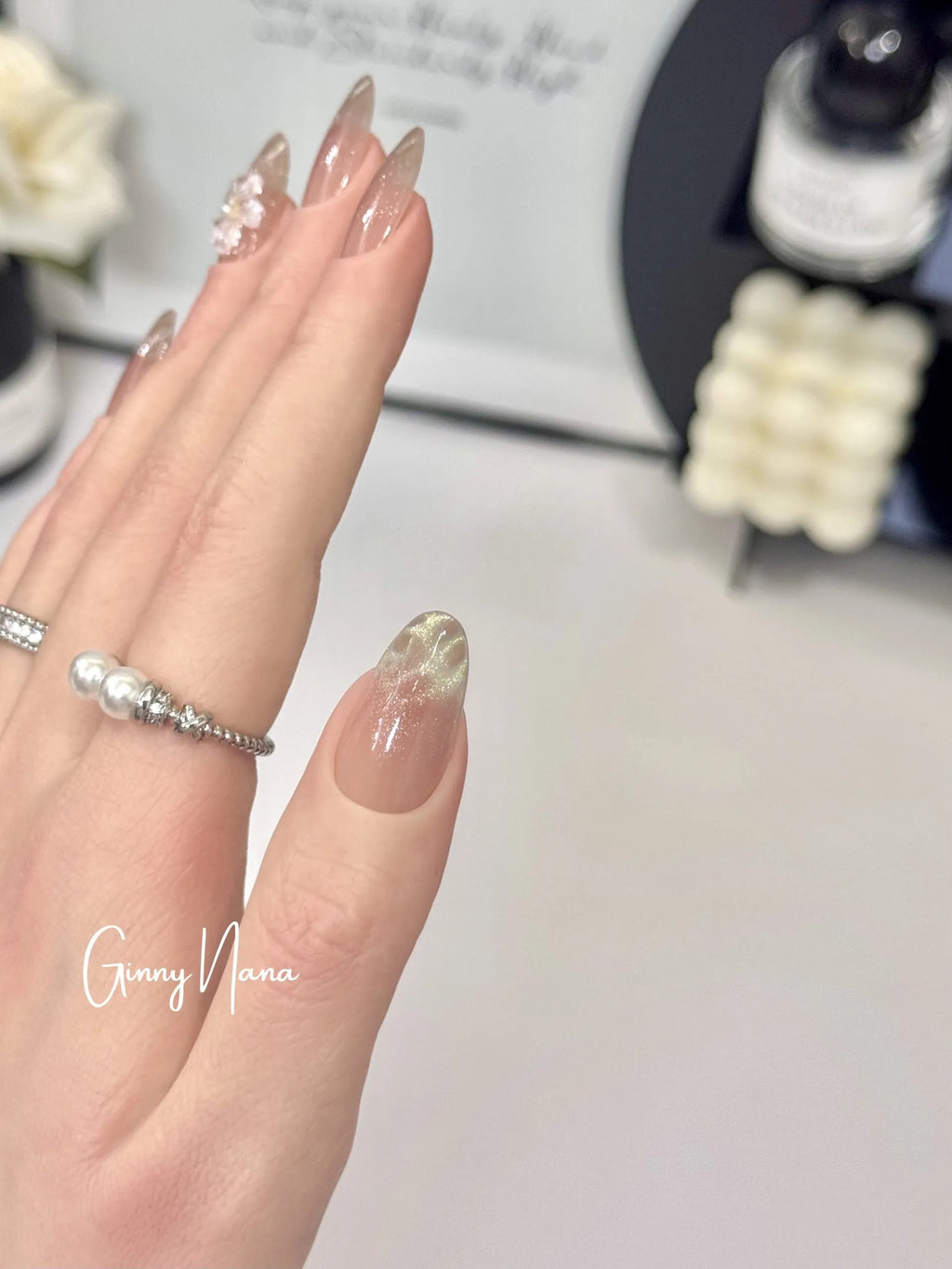 5D5FF0E5-FE2D-4D9A-8F07-F136A262AF14