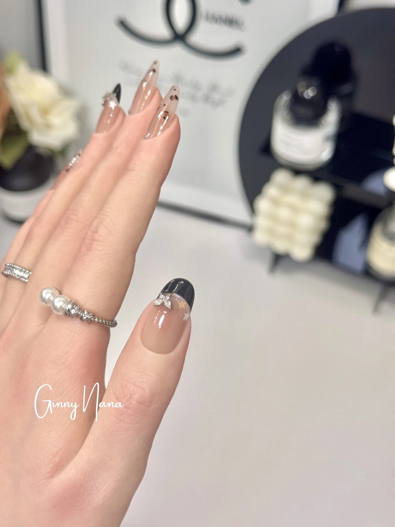 64B837A6-CC22-4665-8EF3-2A94AC5B51D9