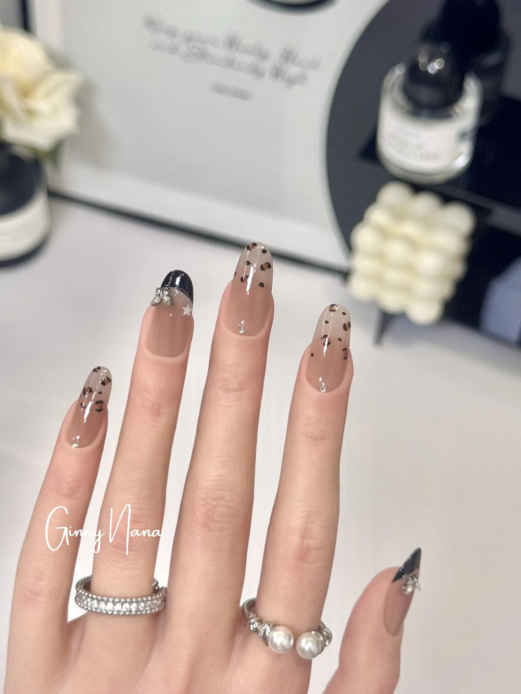 21098AF3-EB39-4736-9BEA-5D7B33B1441B