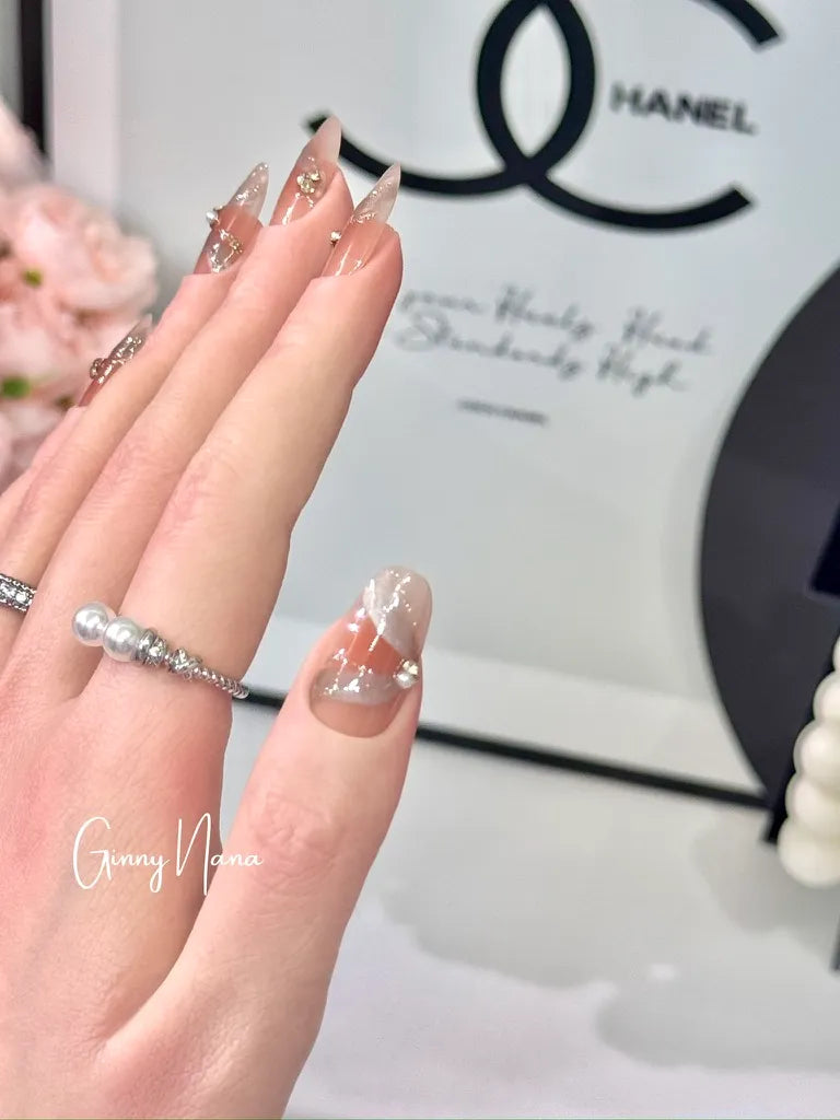 65952D7E-CE96-41DF-9718-33F682ABEB06_1_105_c