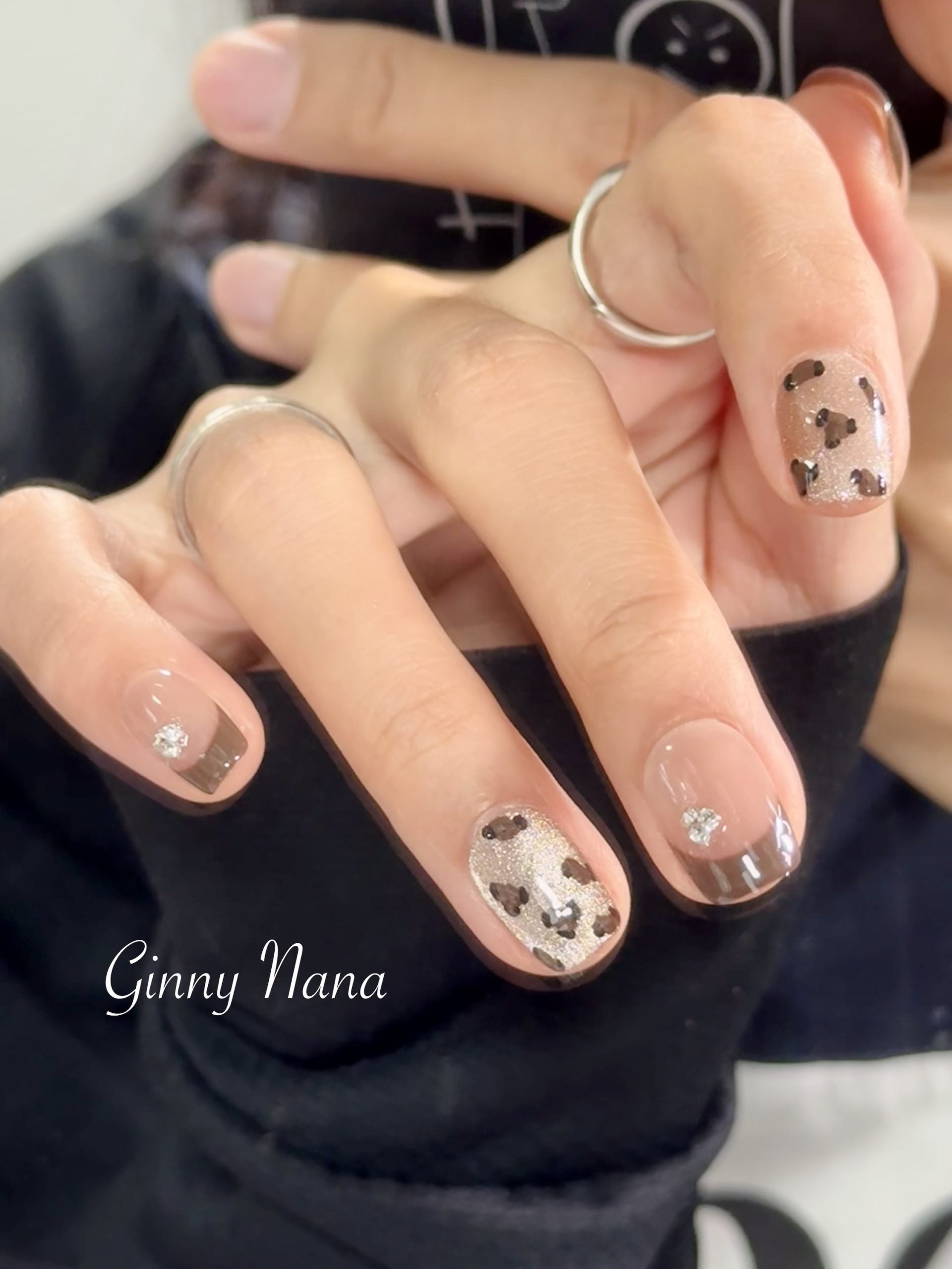 Coffee Leopard French Tip